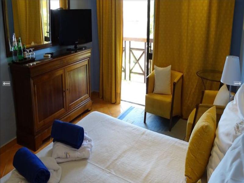 Luzmar Villas image