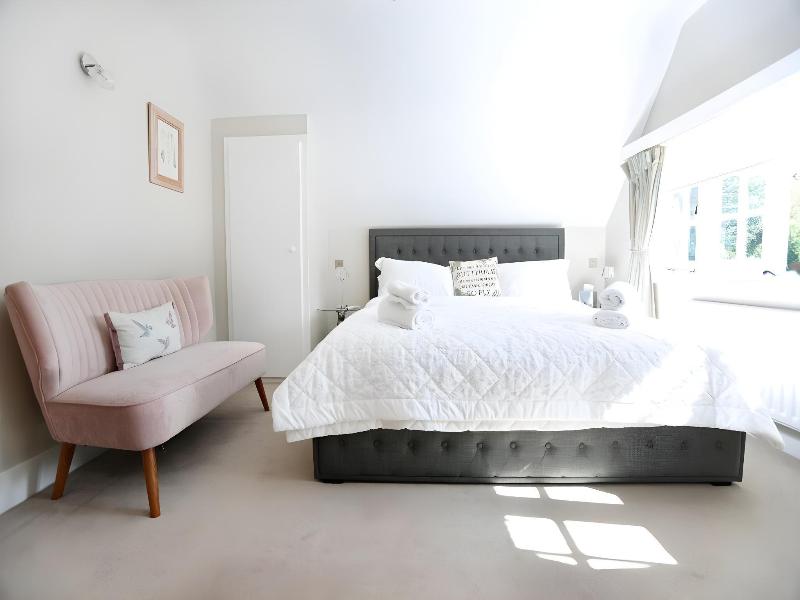 Hurtwood Hotel Bed & Breakfast image