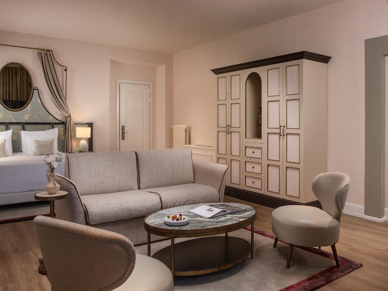 Porta Rossa Hotel Firenze Colbert Collection image