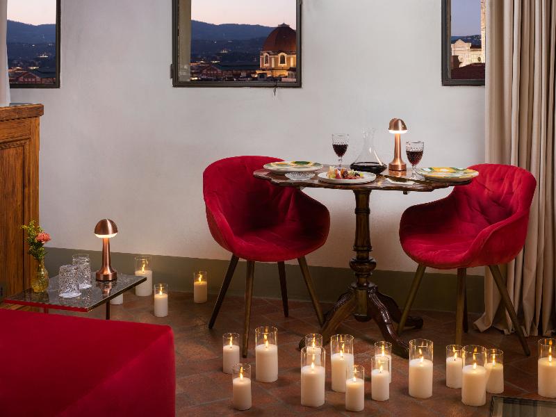 Porta Rossa Hotel Firenze Colbert Collection image