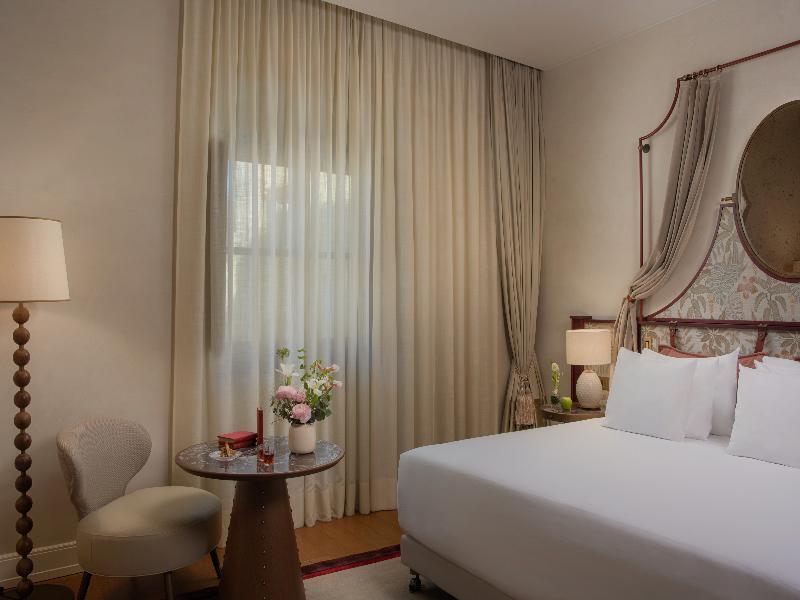 Porta Rossa Hotel Firenze Colbert Collection image