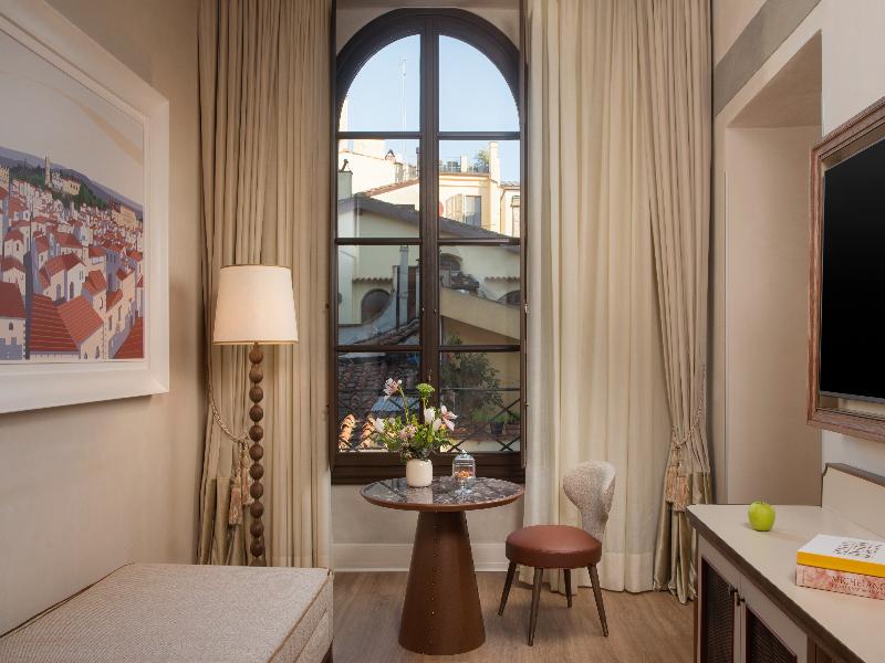 Porta Rossa Hotel Firenze Colbert Collection image