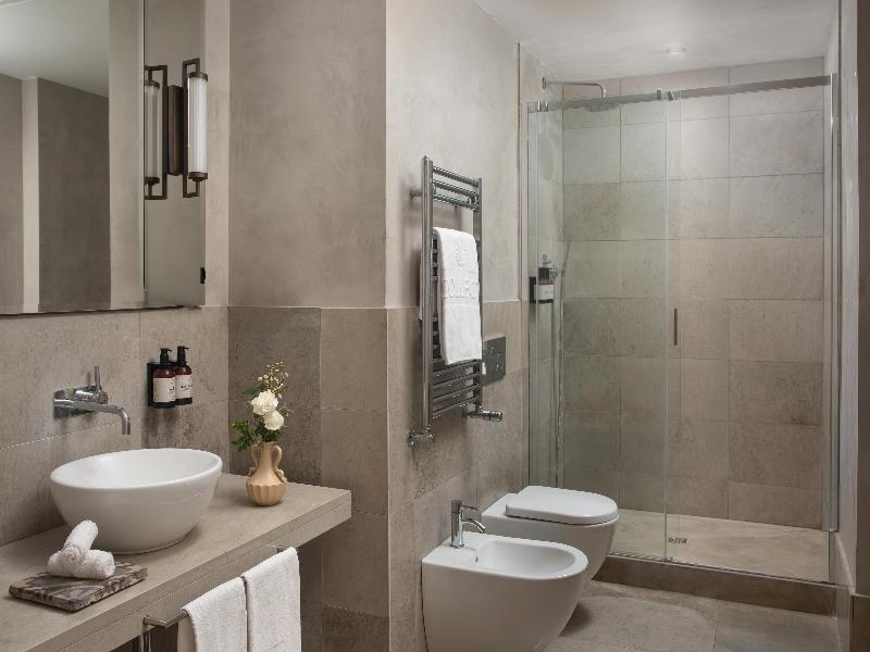 Porta Rossa Hotel Firenze Colbert Collection image