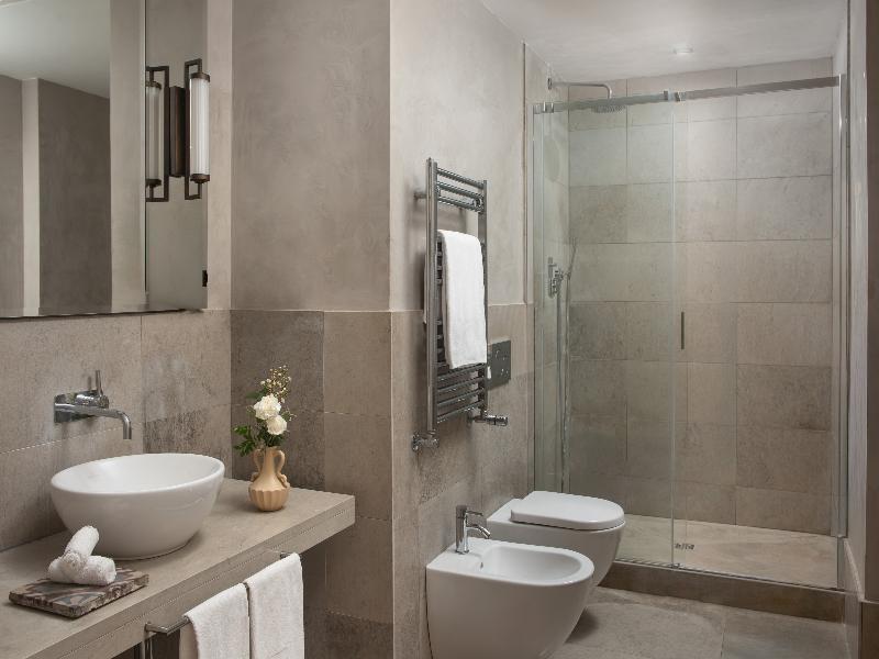 Porta Rossa Hotel Firenze Colbert Collection image