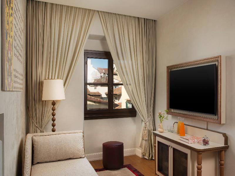 Porta Rossa Hotel Firenze Colbert Collection image