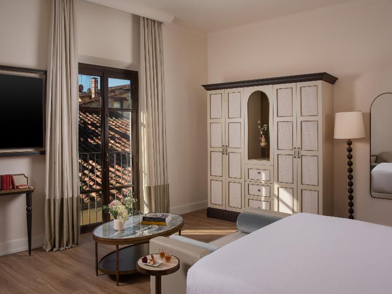 Porta Rossa Hotel Firenze Colbert Collection image