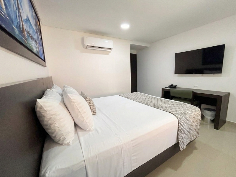 Hotel San Martin  image
