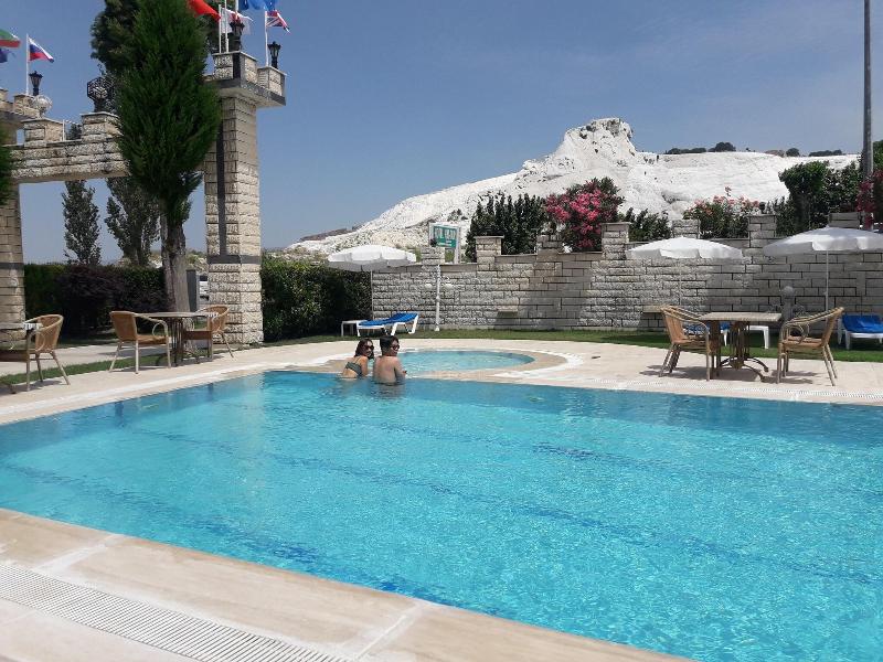 Hal-Tur Hotel