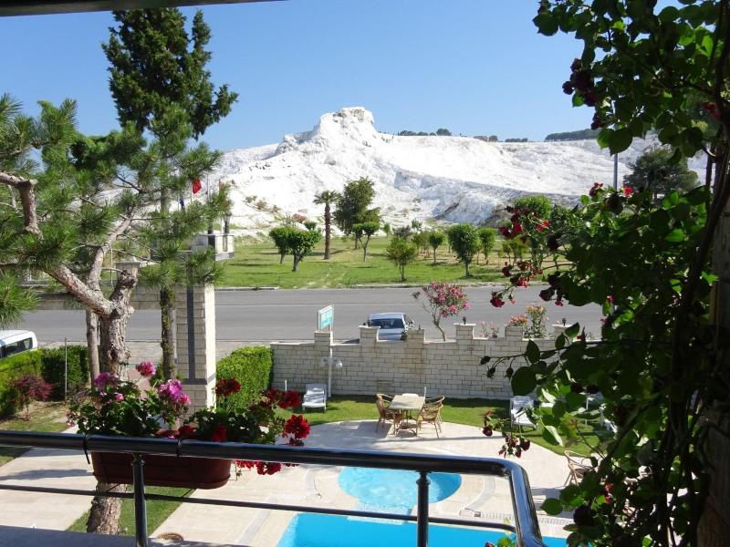 Hal-Tur Hotel