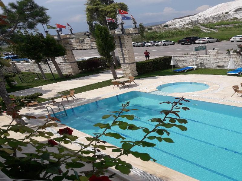 Hal-Tur Hotel