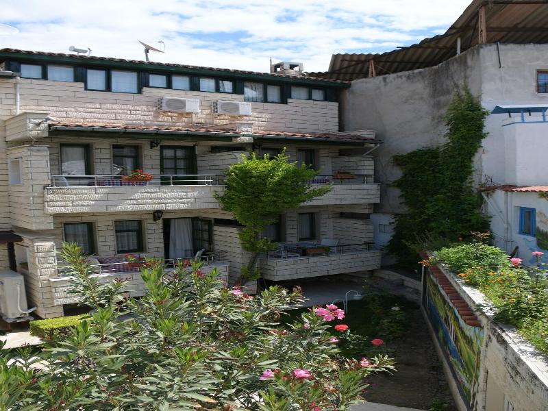 Hal-Tur Hotel
