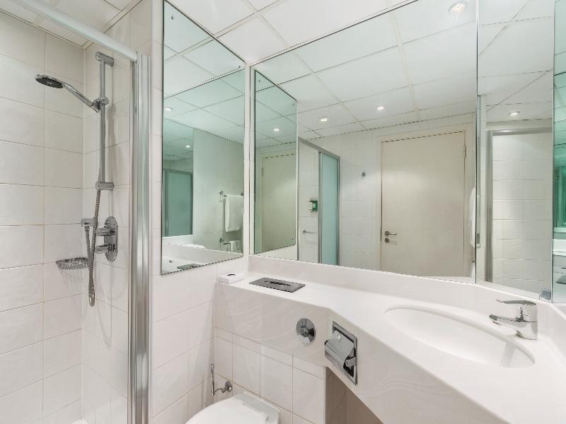 Ramada Hotel & Suites Coventry image