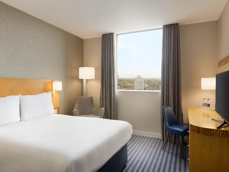 Ramada Hotel & Suites Coventry image