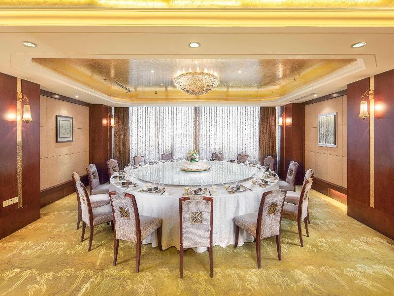 Ramada Plaza By Wyndham Shenyang City Center image
