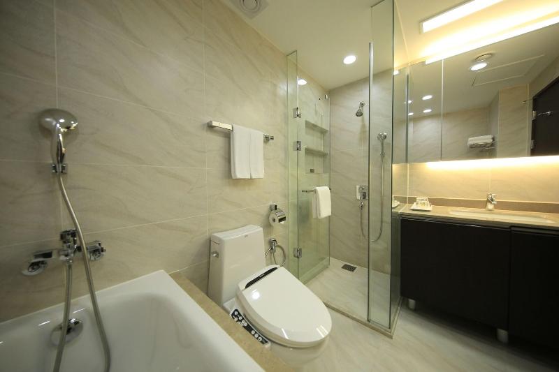 Orakai Insadong Suites Seoul image