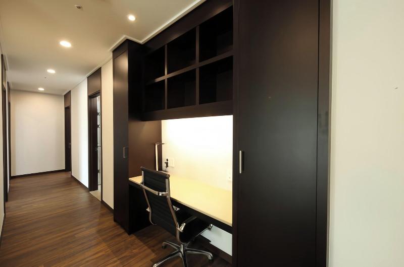 Orakai Insadong Suites Seoul image