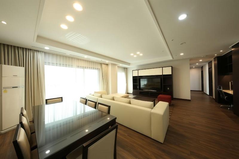 Orakai Insadong Suites Seoul image
