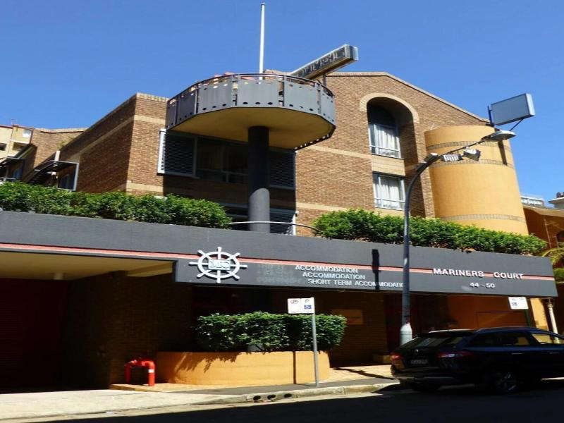 Mariners Court Woolloomooloo image