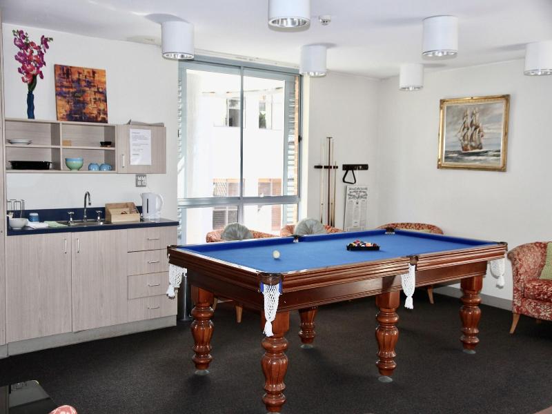 Mariners Court Woolloomooloo image