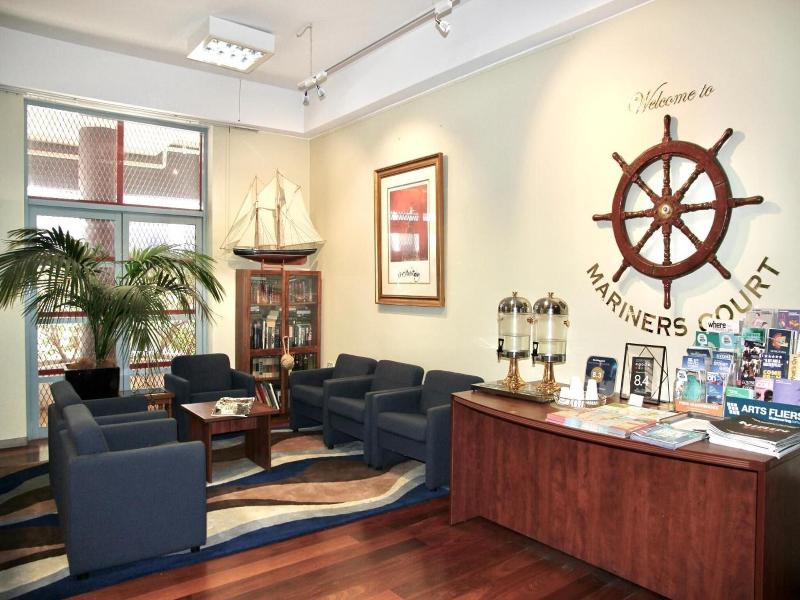 Mariners Court Woolloomooloo image
