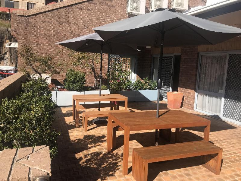 Mariners Court Woolloomooloo image