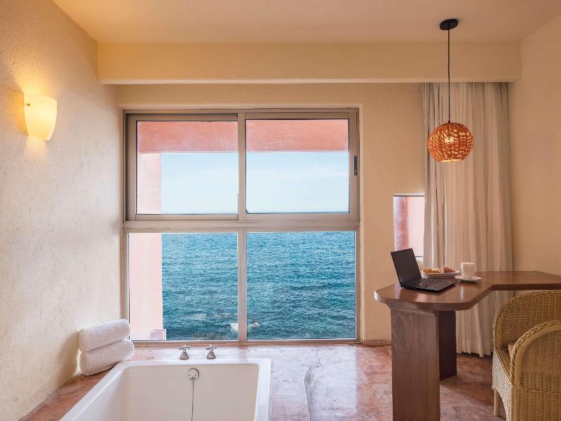Club Regina Los Cabos managed by Accor image