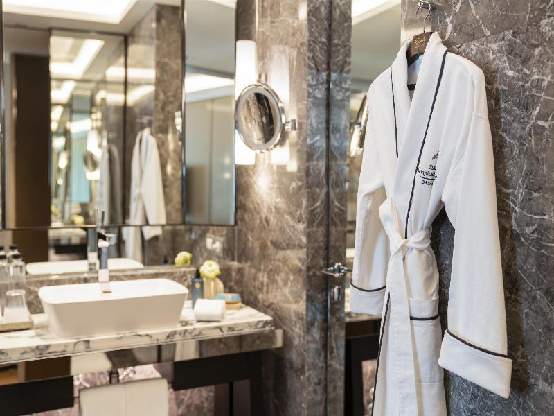 Siam Kempinski Hotel Bangkok image