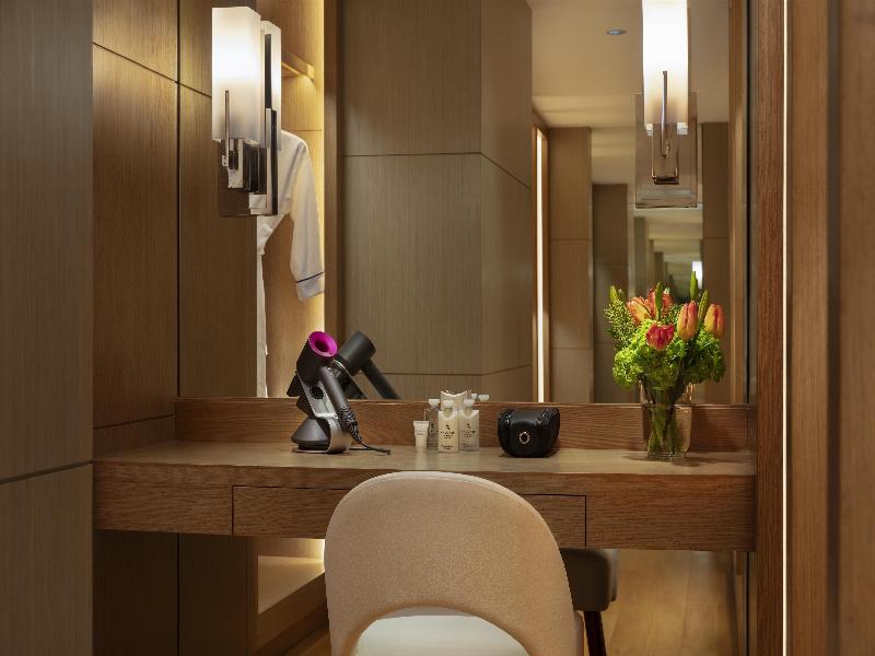 Siam Kempinski Hotel Bangkok image