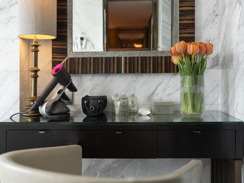Siam Kempinski Hotel Bangkok image