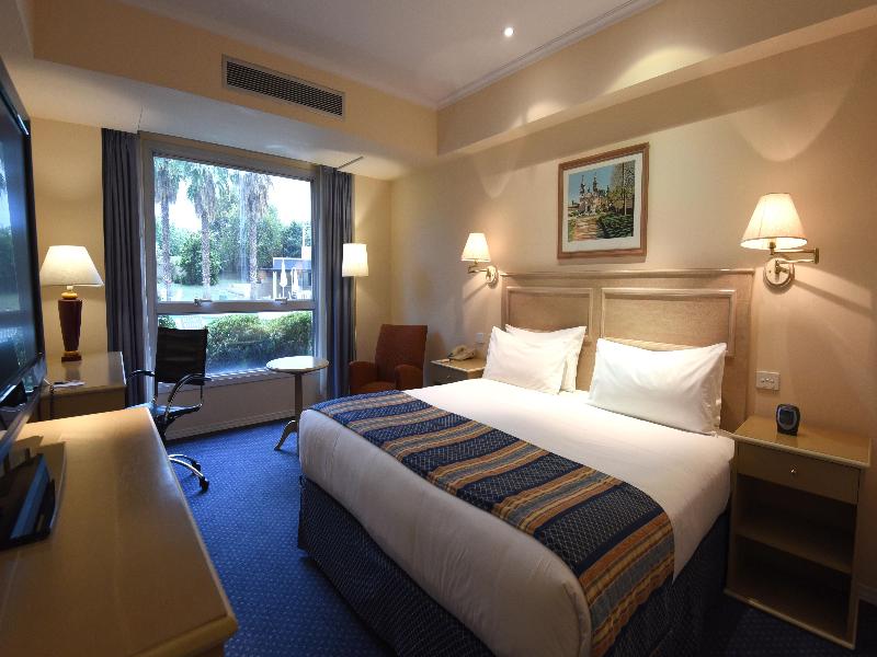 Holiday Inn Cordoba image