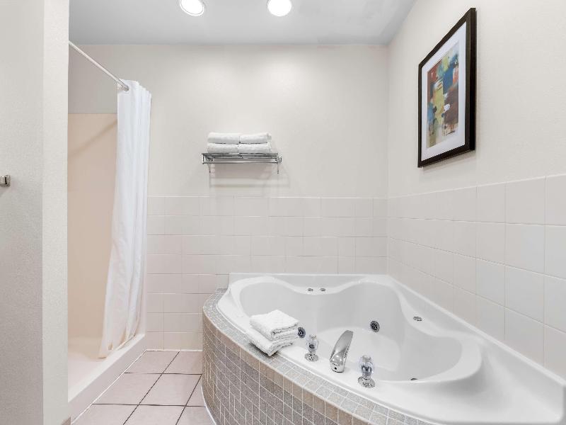 Best Western Rocky Mountain Lodge image
