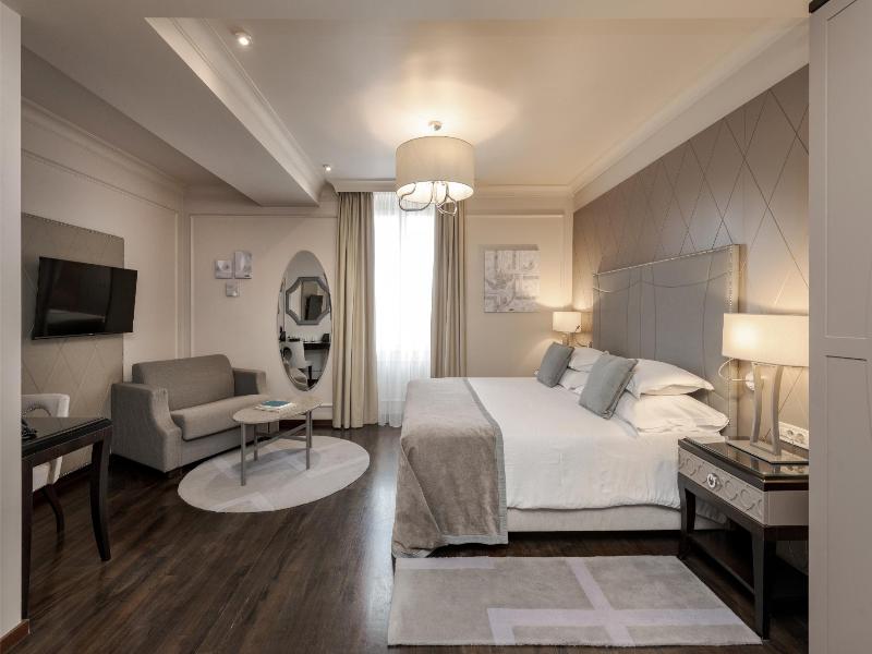 Hotel Bastion image