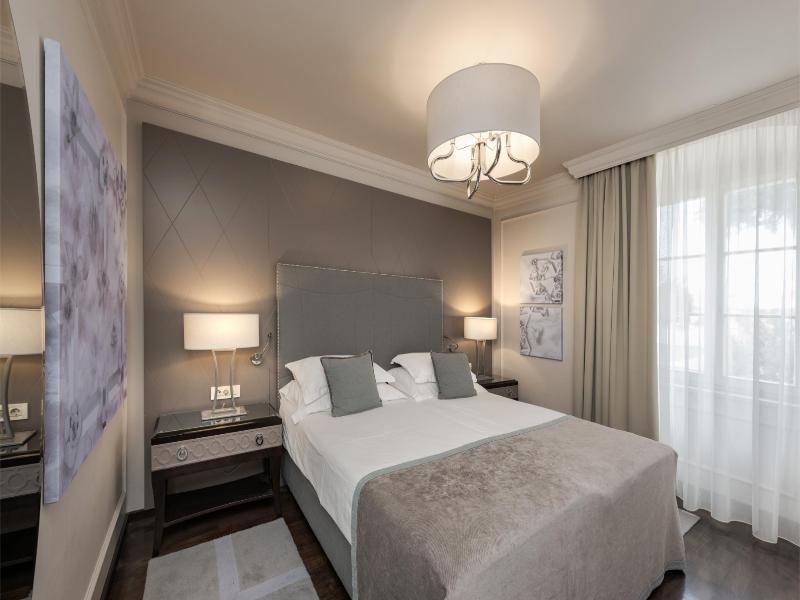 Hotel Bastion image