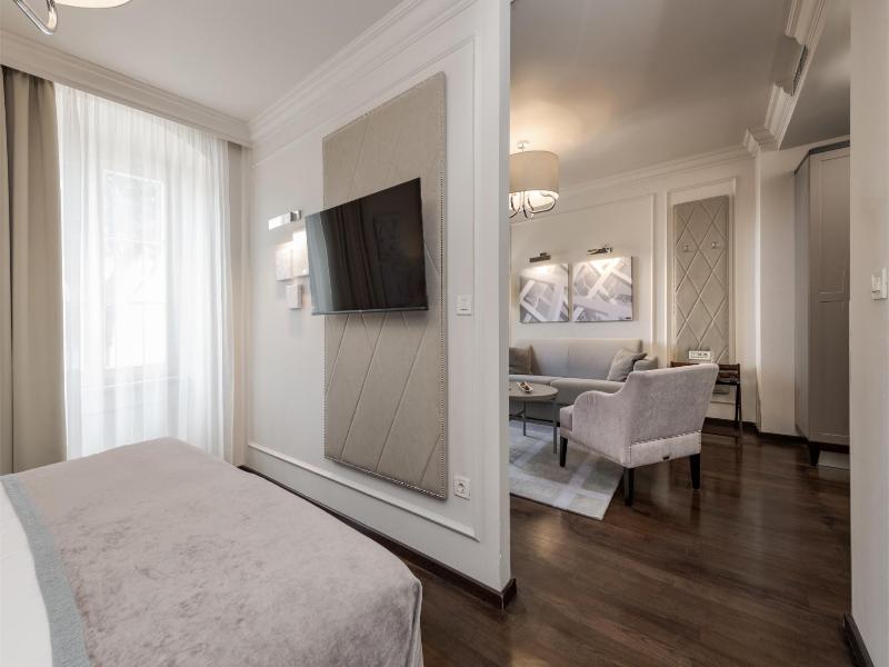 Hotel Bastion image