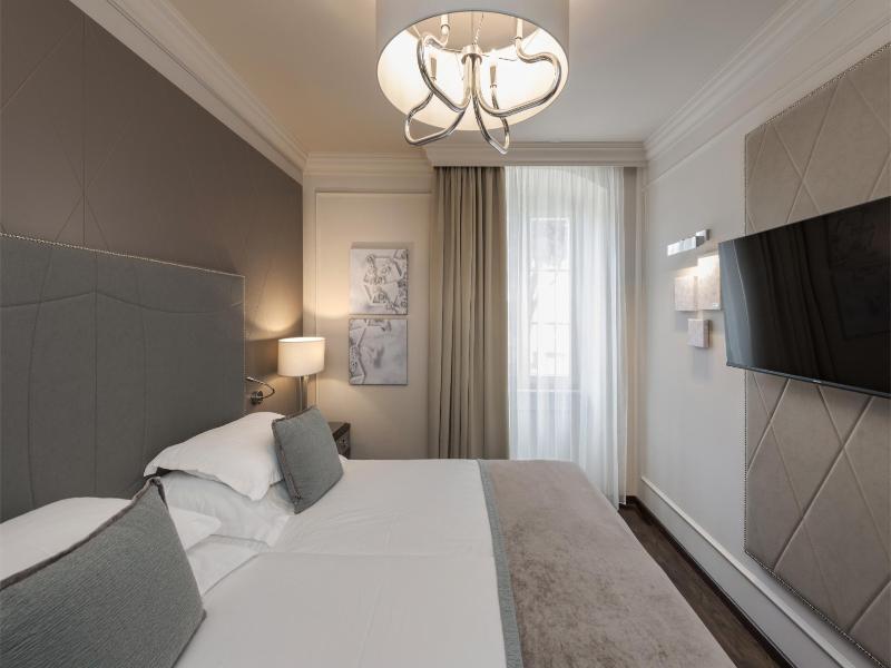 Hotel Bastion image