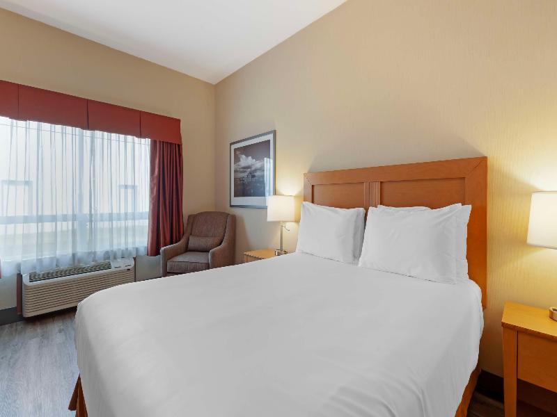 Best Western Grande Prairie Hotel & Suites image