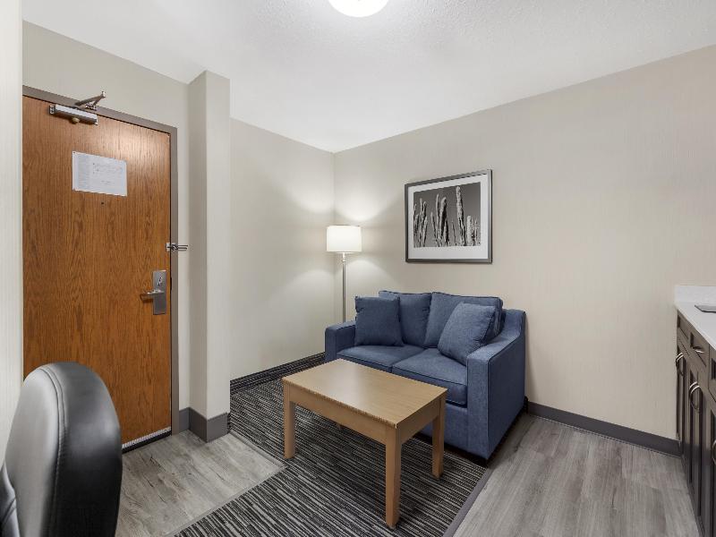 Best Western Grande Prairie Hotel & Suites image