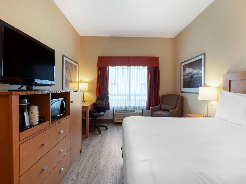 Best Western Grande Prairie Hotel & Suites image