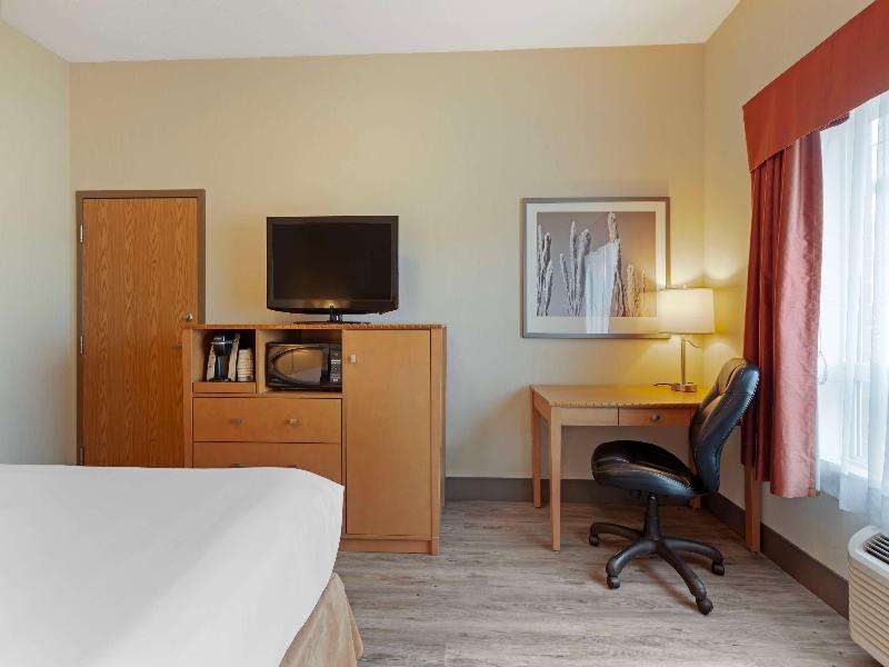 Best Western Grande Prairie Hotel & Suites image