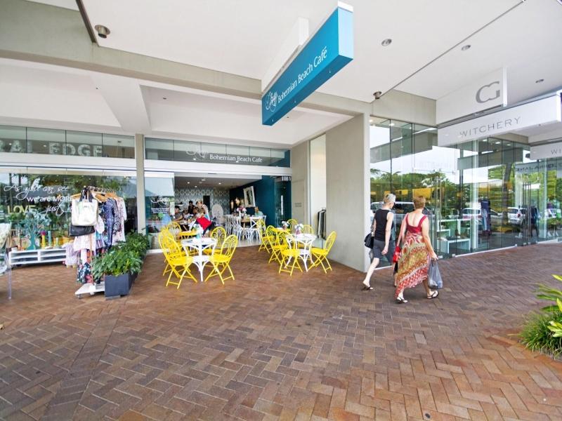 Coconut Grove Apartments Port Douglas image