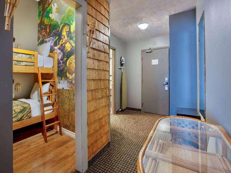 Days Inn & Suites by Wyndham Moncton image