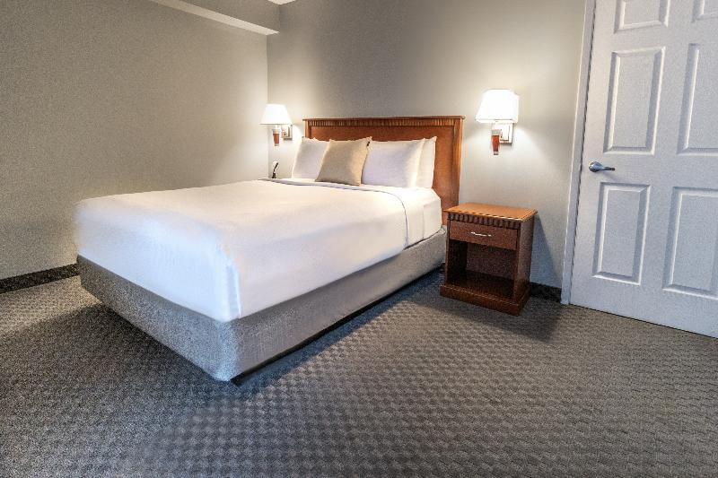 Hotel Saint-Laurent Montreal image