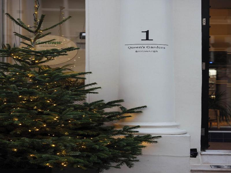 Inhabit Queen's Gardens, a Member of Design Hotels image
