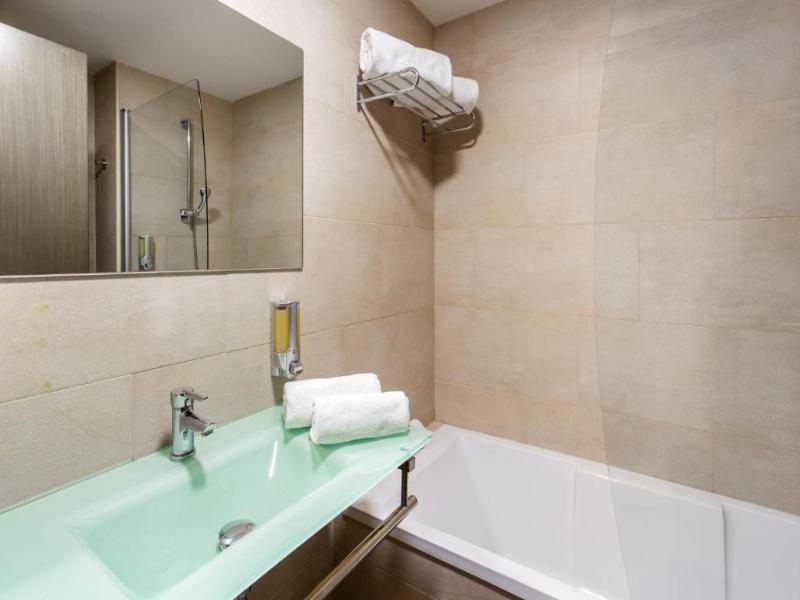 B&B HOTEL Barcelona Rubí image
