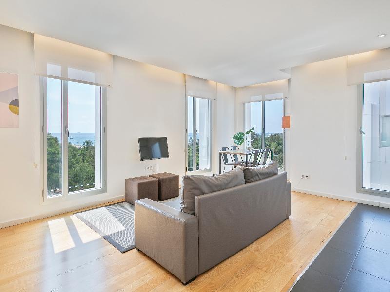 Lugaris Beach Apartments image