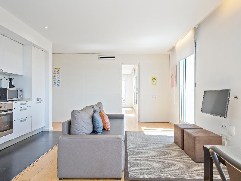 Lugaris Beach Apartments image