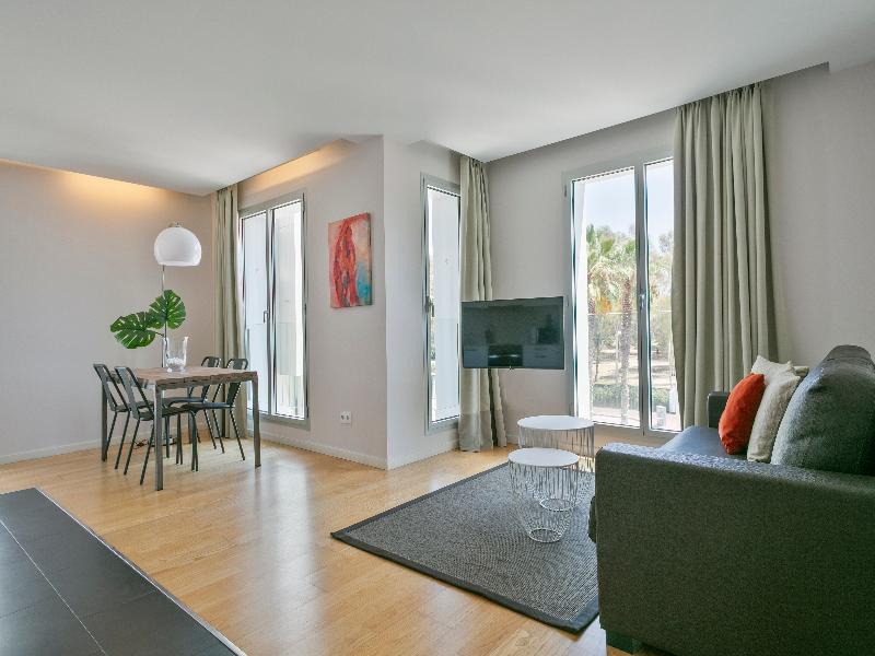 Lugaris Beach Apartments image