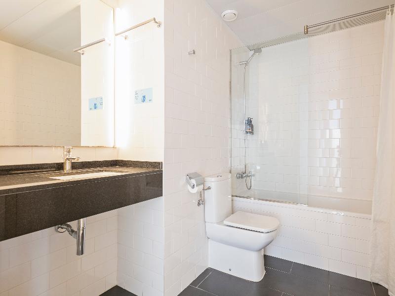 Lugaris Beach Apartments image