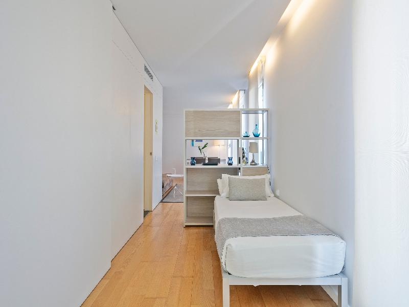 Lugaris Beach Apartments image