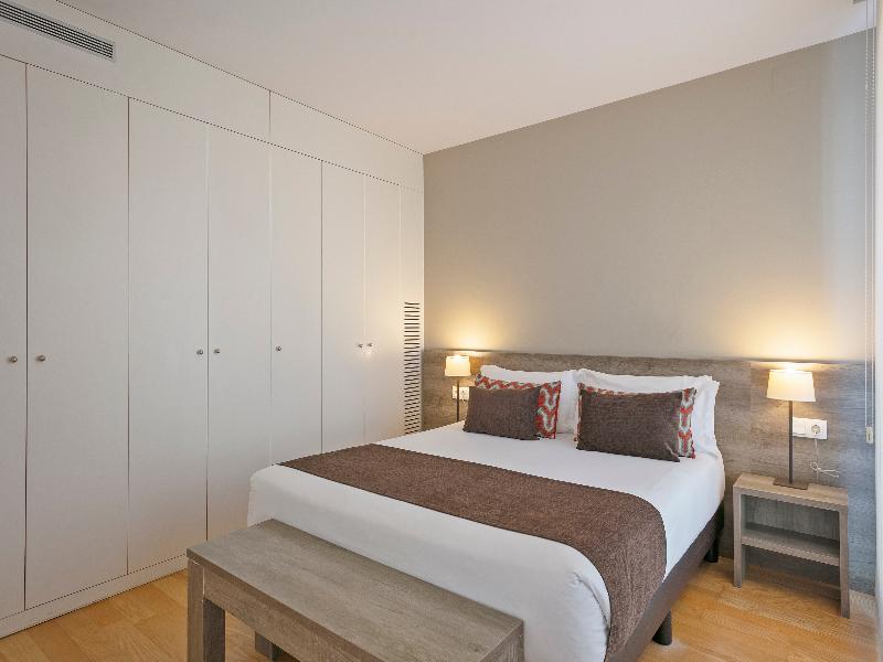 Lugaris Beach Apartments image